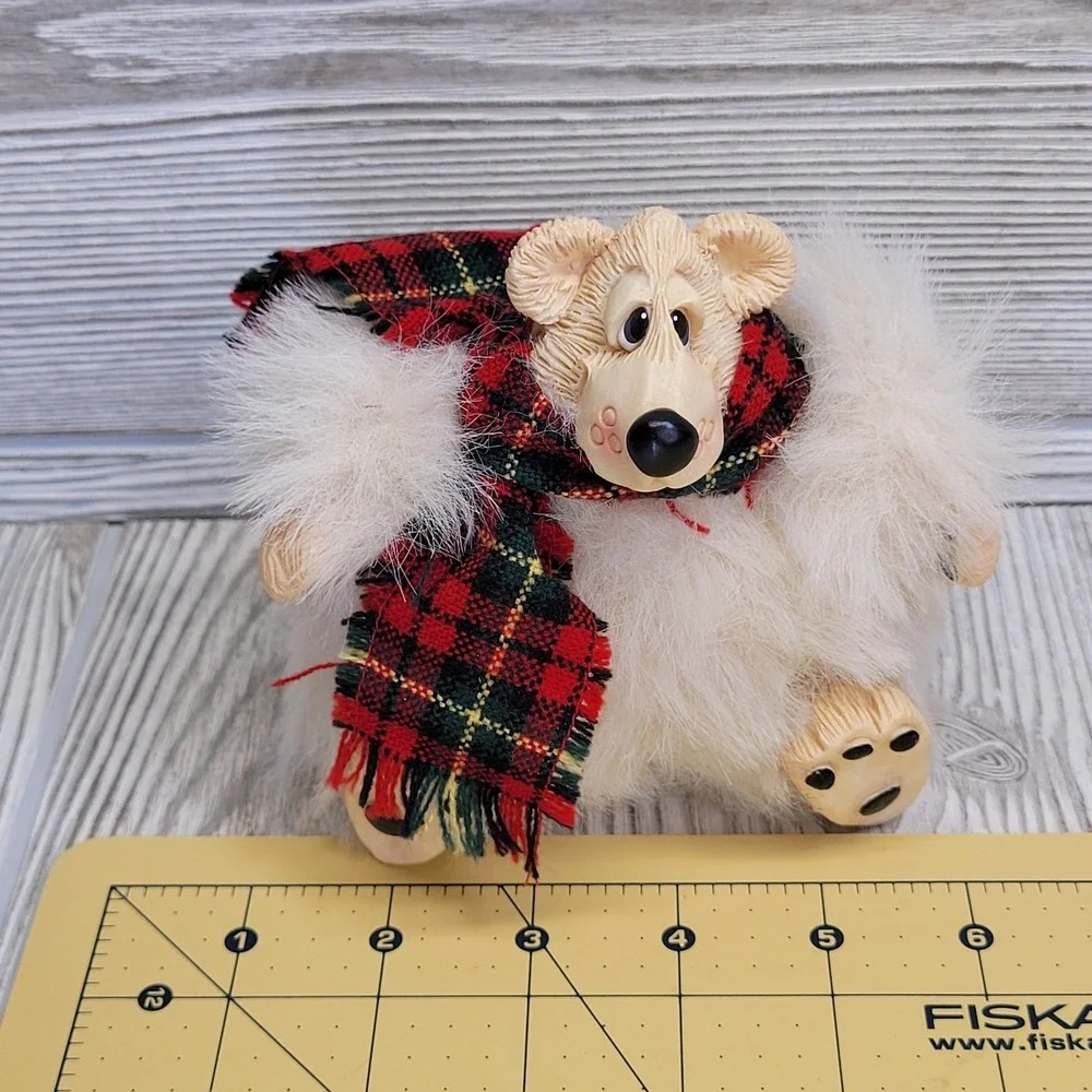 Avalanche Russ Berrie Polar‎ Bear Plush Scarf Christmas Snowball Snow Puff Dog